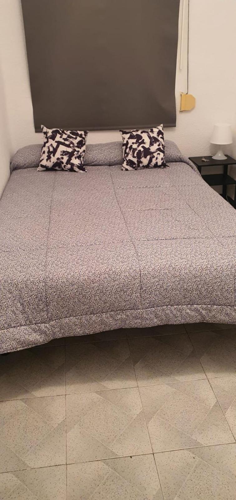 Matrimonio Tranquila En Vivienda Compartida Valencia