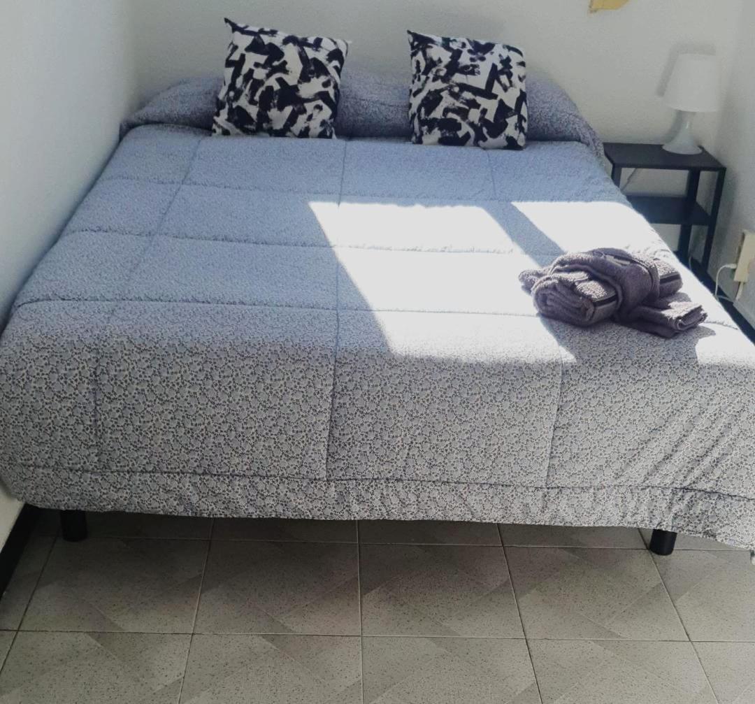 Homestay Matrimonio Tranquila En Vivienda Compartida *