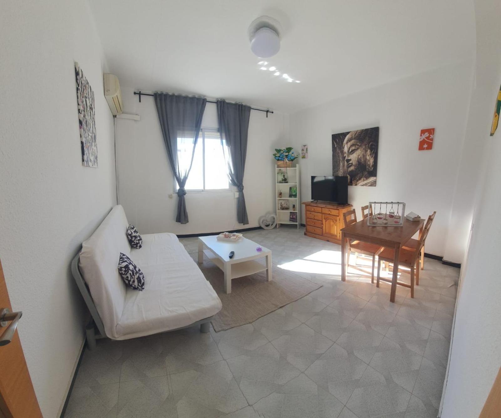 Homestay Matrimonio Tranquila En Vivienda Compartida *